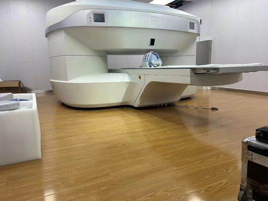 गुणवत्ता 1.5 मिमी धातु आरएफ सुरक्षा कक्ष एकल चरण तीन चरण एल्यूमीनियम फराडे पिंजरे फैक्टरी